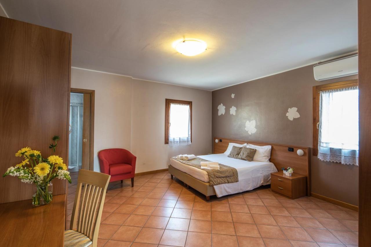 Locanda Ai Archi Di Andreola Monica Farra di Soligo Ngoại thất bức ảnh